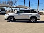 Used 2019 Toyota Highlander XLE for sale #C261103A - photo 6