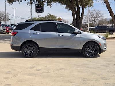 Used 2024 Chevrolet Equinox - photo 1