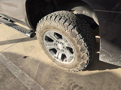 Used 2018 Chevrolet Tahoe - photo 1