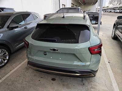 Used 2024 Chevrolet Trax - photo 1