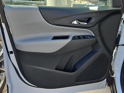 Used 2024 Chevrolet Equinox - photo 1