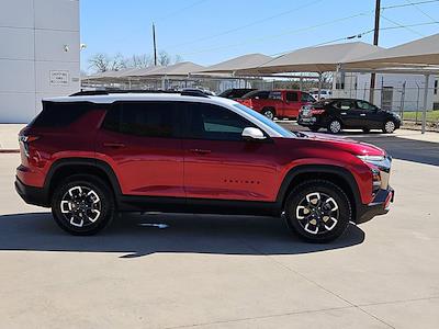 Used 2025 Chevrolet Equinox - photo 1
