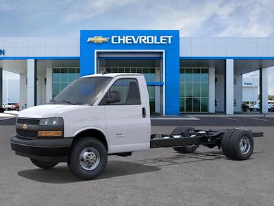 New 2025 Chevrolet Express 4500 - photo 1
