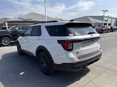 Used 2025 Ford Explorer - photo 1