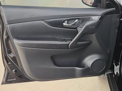 2019 Nissan Rogue FWD SUV for sale #G260501C - photo 2