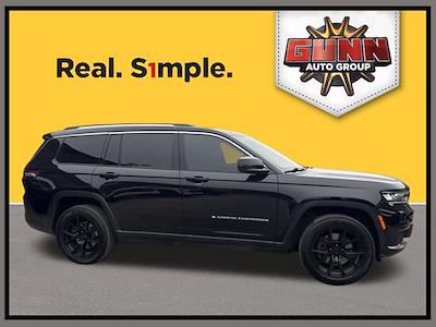 Used 2022 Jeep Grand Cherokee L Laredo for sale #G260637A - photo 2