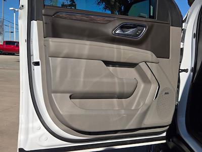 Used 2022 Chevrolet Tahoe - photo 1