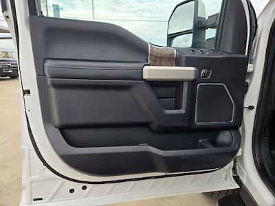 2017 Ford F-350 Crew Cab SRW 4WD Pickup for sale #GT260489A - photo 2