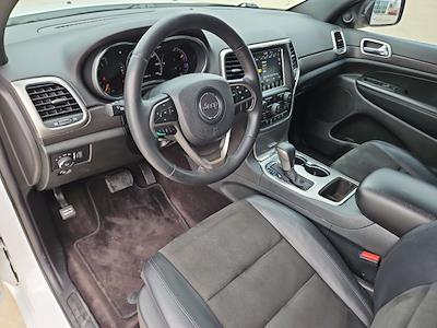 Used 2018 Jeep Grand Cherokee - photo 1