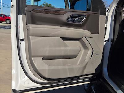 Used 2022 Chevrolet Tahoe - photo 1