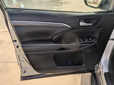 2017 Toyota Highlander FWD SUV for sale #GW2873A - photo 1
