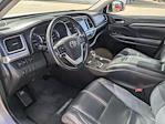 2017 Toyota Highlander FWD SUV for sale #GW2873A - photo 32
