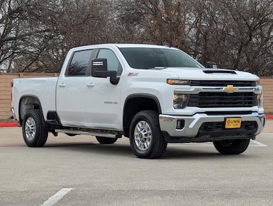 Used 2024 Chevrolet Silverado 2500 - photo 1