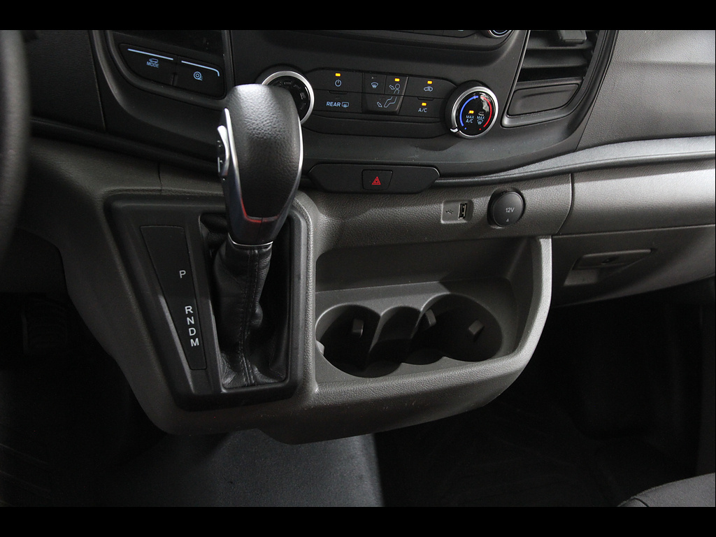 Used 2025 Ford Transit 250 - photo 17