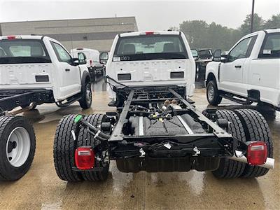 New 2025 Ford F-600 XL Regular Cab 4x4 Cab Chassis for sale #F44016 - photo 2