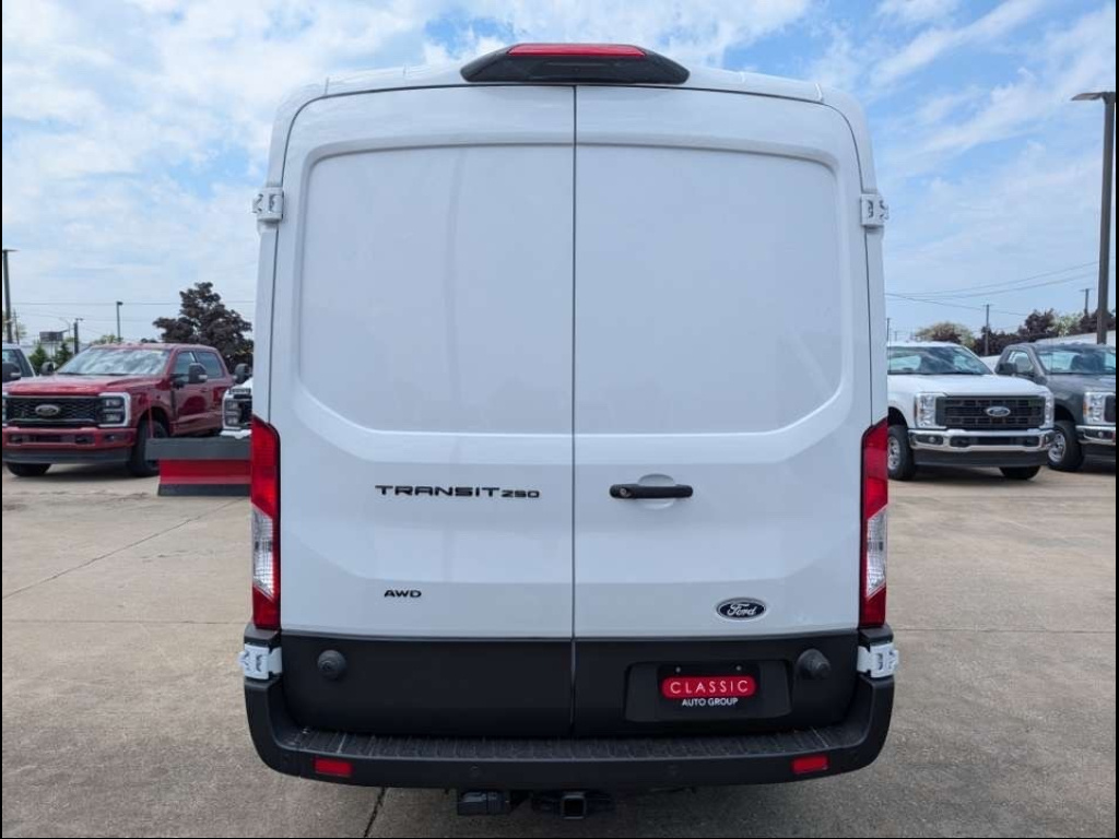 New 2026 Ford Transit 250 - photo 5