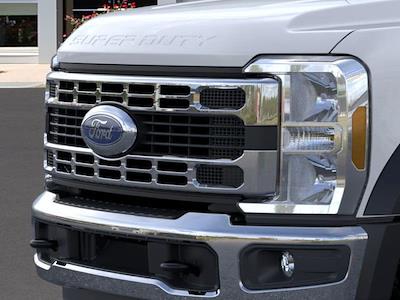 New 2025 Ford F-450 - photo 1