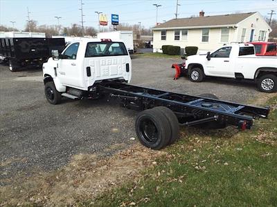 New 2024 Chevrolet Silverado 5500 Work Truck Regular Cab 4x4 108 CA Cab Chassis for sale #241805 - photo 2