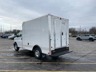 2025 Chevrolet Express 3500 Regular Cab RWD Box Van for sale #251853 - photo 2