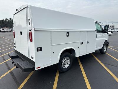 2025 Chevrolet Express 3500 Regular Cab RWD Service Utility Van for sale #251855 - photo 2