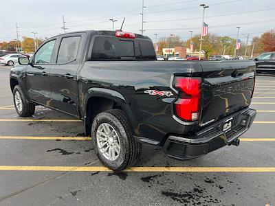 2025 Chevrolet Colorado Crew Cab 4WD Pickup for sale #251868 - photo 2