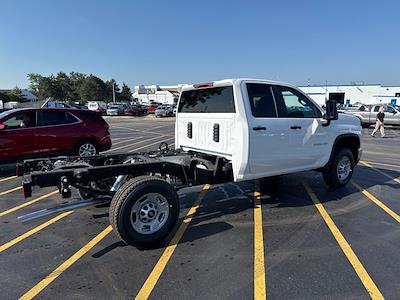 2025 Chevrolet Silverado 2500 Double Cab SRW 4x4 Cab Chassis for sale #251903 - photo 2