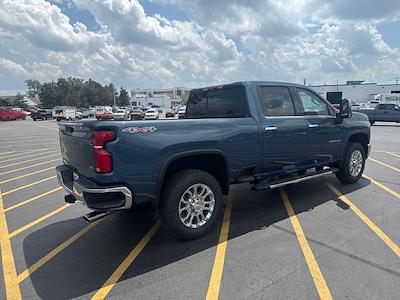 2025 Chevrolet Silverado 2500 Crew Cab 4x4 Pickup for sale #251909 - photo 2