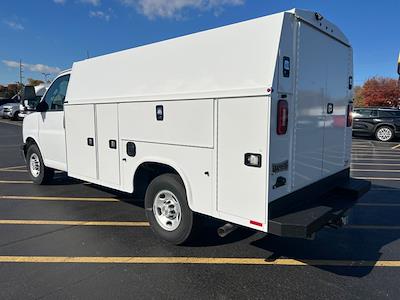 2025 Chevrolet Express 3500 Regular Cab RWD Service Utility Van for sale #252255 - photo 2