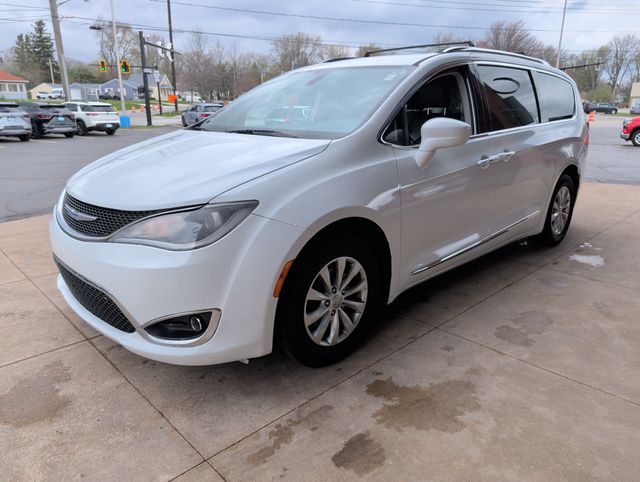 Used 2019 Chrysler Pacifica - photo 6