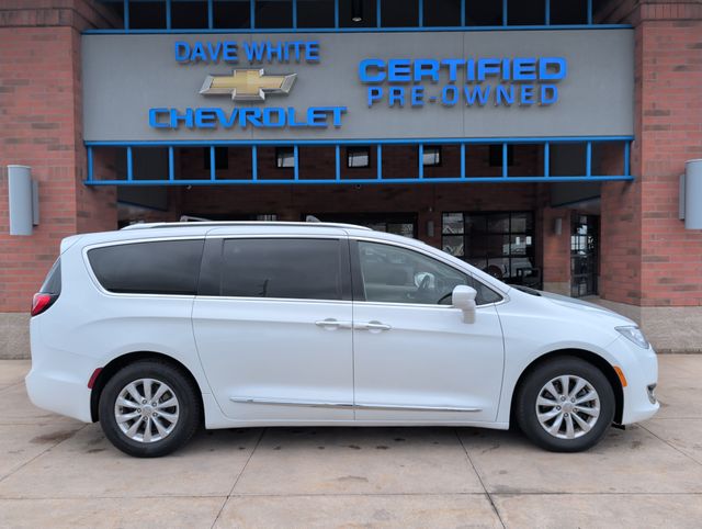 Used 2019 Chrysler Pacifica - photo 11