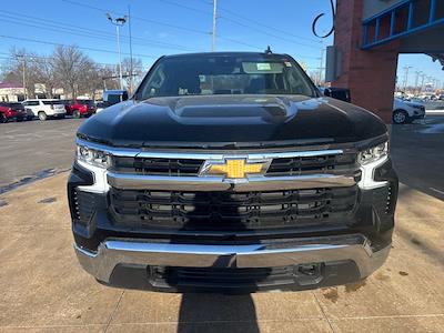 Used 2022 Chevrolet Silverado 1500 LT Crew Cab for sale #U2621901 - photo 2