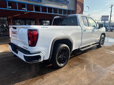 Used 2025 GMC Sierra 1500 - photo 1