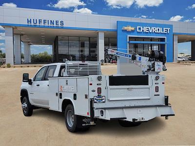 2023 Chevrolet Silverado 3500 Crew Cab DRW 4WD Reading Mechanics Body for sale #23CF0786 - photo 2