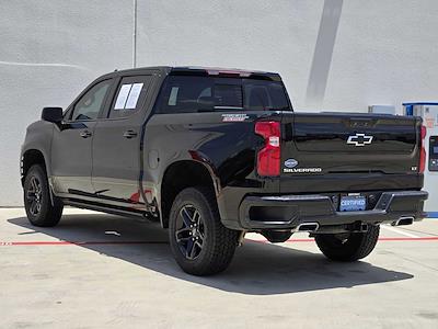 2022 Chevrolet Silverado 1500 LTD Crew Cab 4WD Pickup for sale #25LD0592A - photo 2