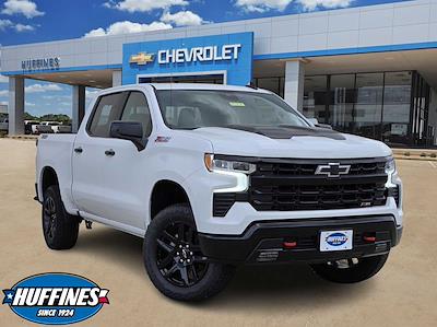 New 2025 Chevrolet Silverado 1500 LT Crew Cab 4WD Pickup for sale #25LD0728 - photo 1