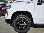 New 2026 Chevrolet Silverado 1500 LT Crew Cab 4WD Pickup for sale #26LD0148 - photo 4