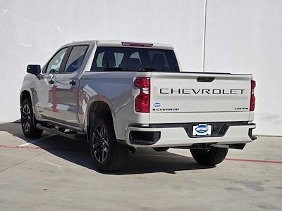 New 2026 Chevrolet Silverado 1500 Custom Crew Cab for sale #26LD6092 - photo 2