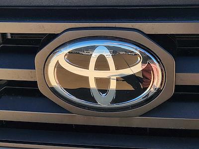 Used 2022 Toyota Tacoma - photo 1