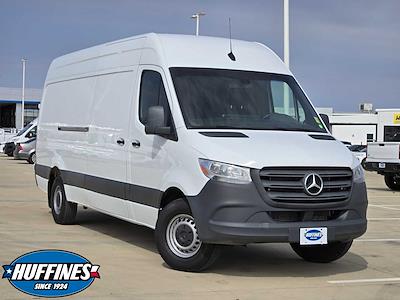 Used 2023 Mercedes-Benz Sprinter 2500 - photo 1