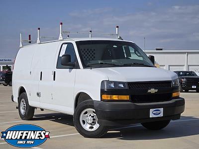 Used 2021 Chevrolet Express 2500 - photo 1