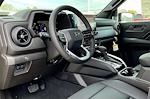 New 2025 Chevrolet Colorado Trail Boss Crew Cab 4WD Pickup for sale #C250239 - photo 8