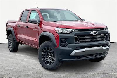 New 2025 Chevrolet Colorado Trail Boss Crew Cab 4WD Pickup for sale #C250297 - photo 1