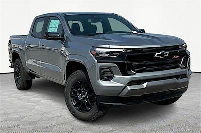 New 2025 Chevrolet Colorado Z71 Crew Cab 4WD Pickup for sale #C250389 - photo 1