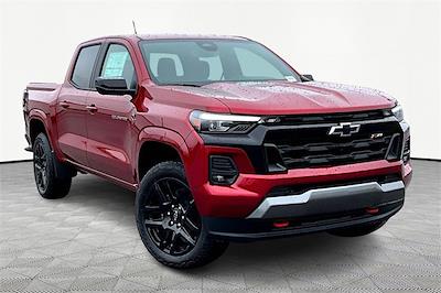 New 2025 Chevrolet Colorado Z71 Crew Cab 4WD Pickup for sale #C250402 - photo 1