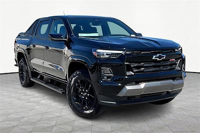 New 2025 Chevrolet Colorado Z71 Crew Cab 4WD Pickup for sale #C250563 - photo 1