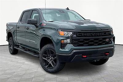 New 2025 Chevrolet Silverado 1500 Custom Crew Cab 4WD Pickup for sale #C250570 - photo 1