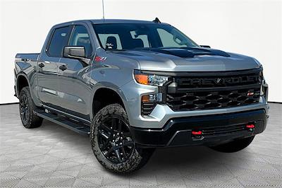 New 2025 Chevrolet Silverado 1500 Custom Crew Cab 4WD Pickup for sale #C250706 - photo 1