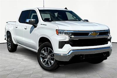 New 2025 Chevrolet Silverado 1500 LT Crew Cab 4WD Pickup for sale #C250768 - photo 1