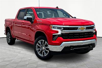 New 2025 Chevrolet Silverado 1500 LT Crew Cab 4WD Pickup for sale #C250769 - photo 1
