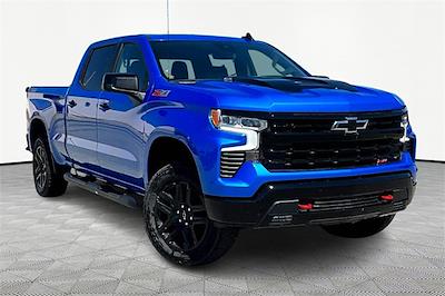 New 2025 Chevrolet Silverado 1500 LT Crew Cab 4WD Pickup for sale #C250773 - photo 1